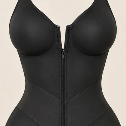 Cierre frontal de la Faja V-Shaped Velora, con los broches detrás